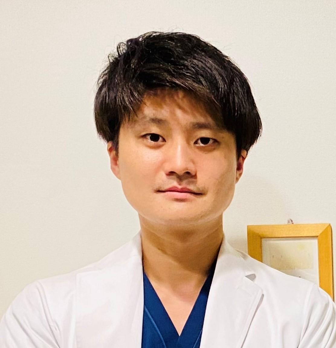 中山博介医師プロフィール写真