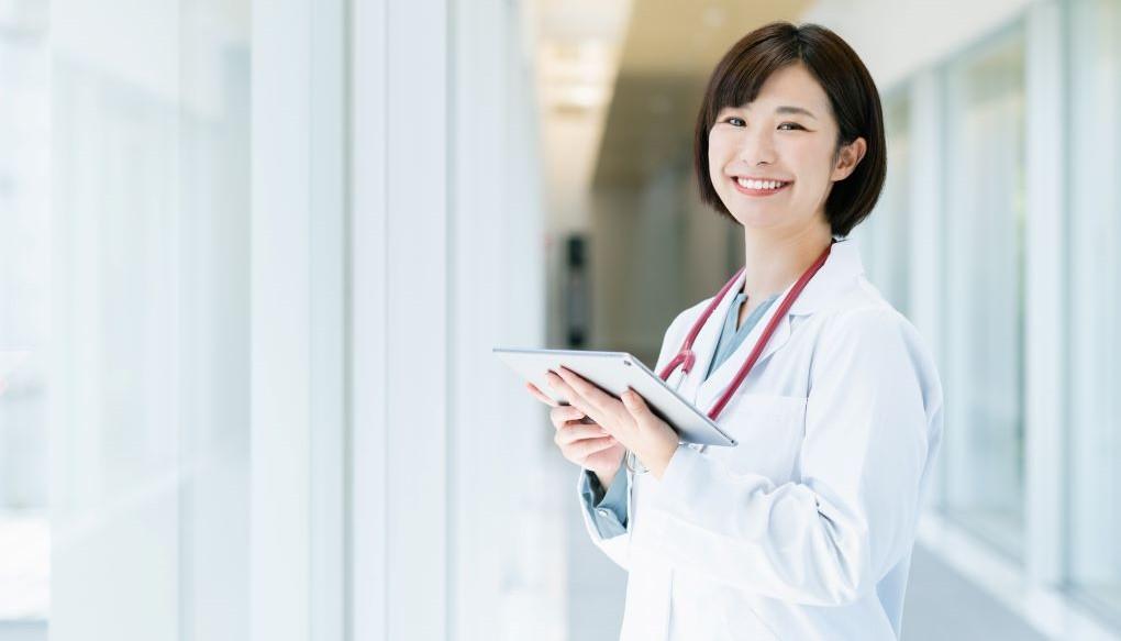 【女性医師 復職】年収はダウンするのか？事例から見る年収の考え方とギャップ