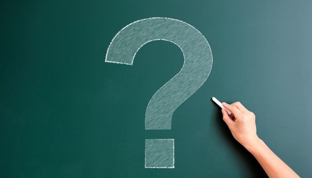 Q&Aを示唆する写真