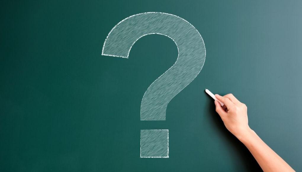 Q&Aを示唆する写真