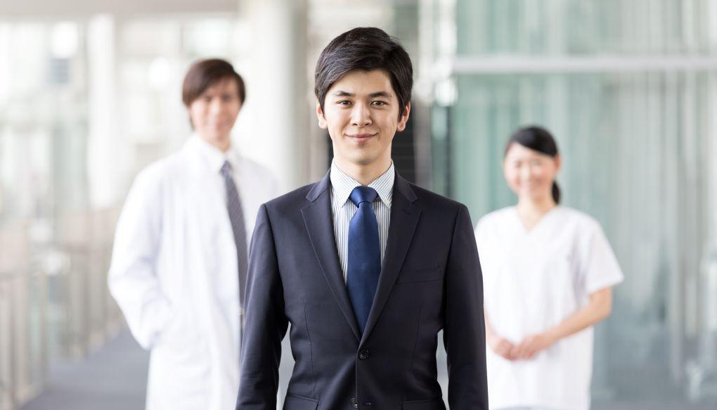 企業への転職を検討中の医師向け｜後悔しないための専門医取得と、今選ぶべき医療機関の条件