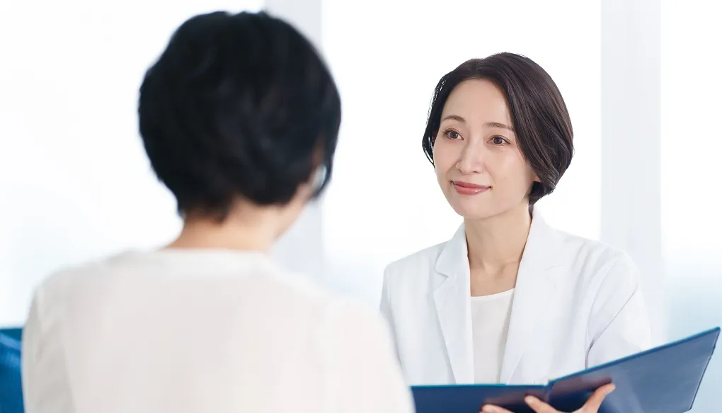 「精神保健指定医」とは？役割・取得要件と2026年度診療報酬改定で高まる重要性を解説
