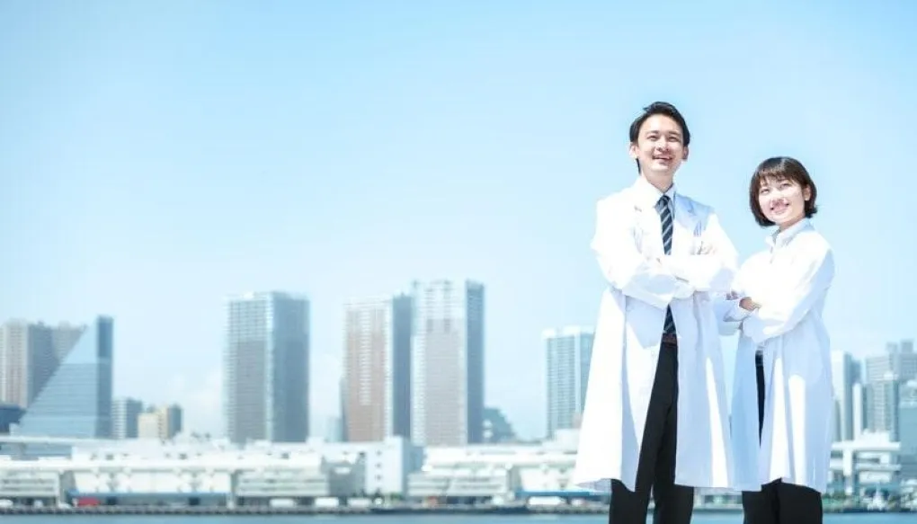 男性医師と女性医師